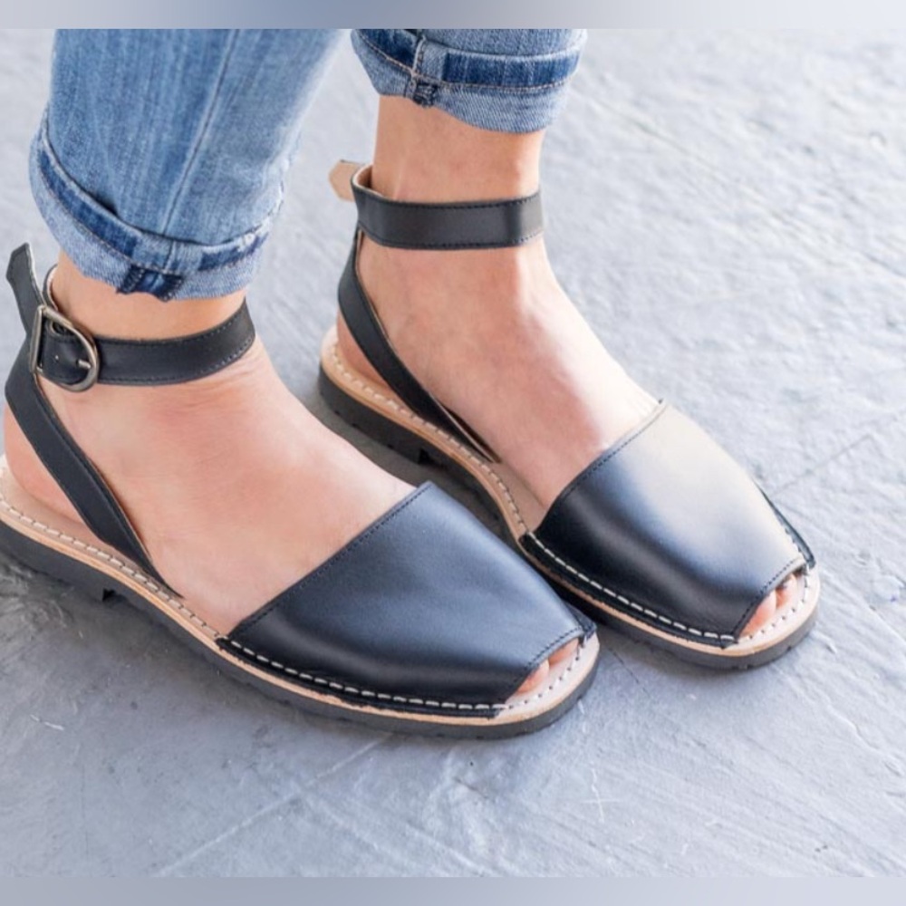 Pons Avarcas Leather Sandals